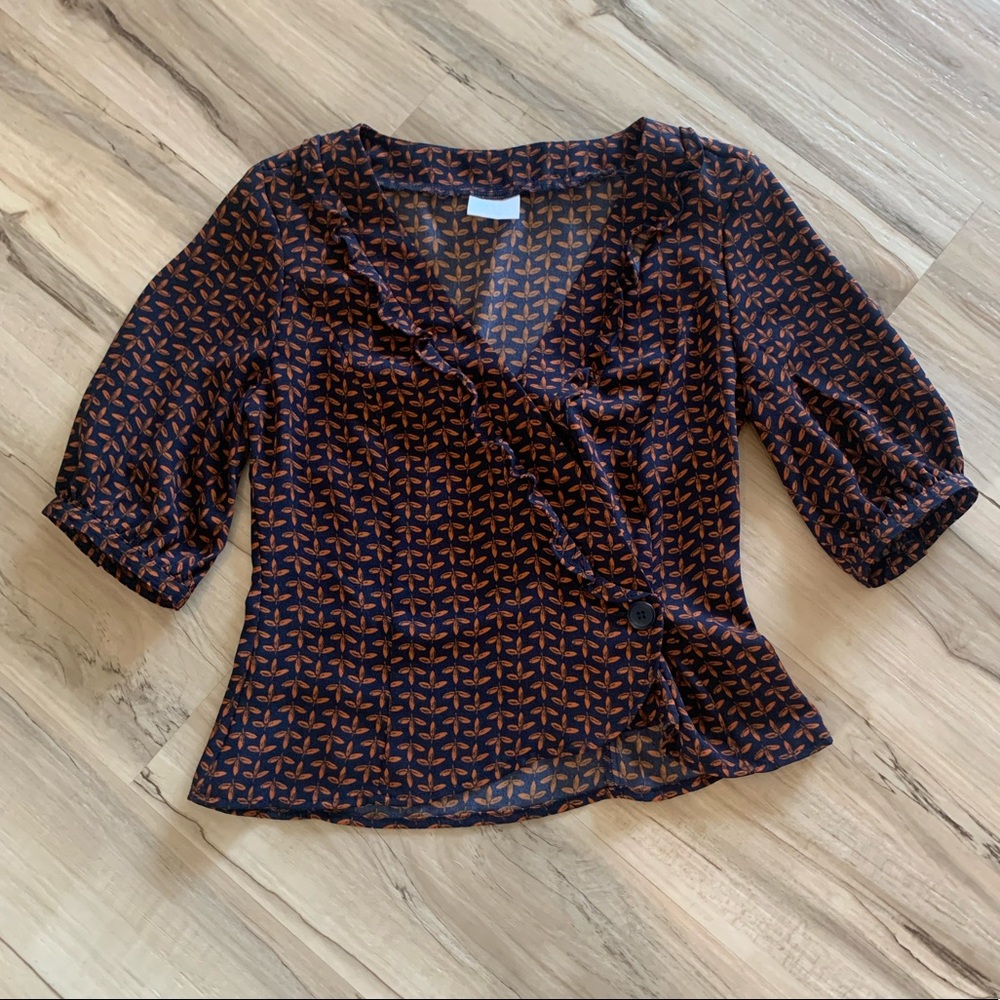 Abound Printed Wrap Top - Size XXS